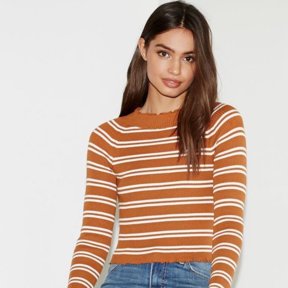 KENDALL + KYLIE Lettuce Edge Stripe Sweater Top